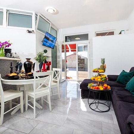Apartment By The Way Hot Tub And Free Parking Dubrovnik Exteriör bild