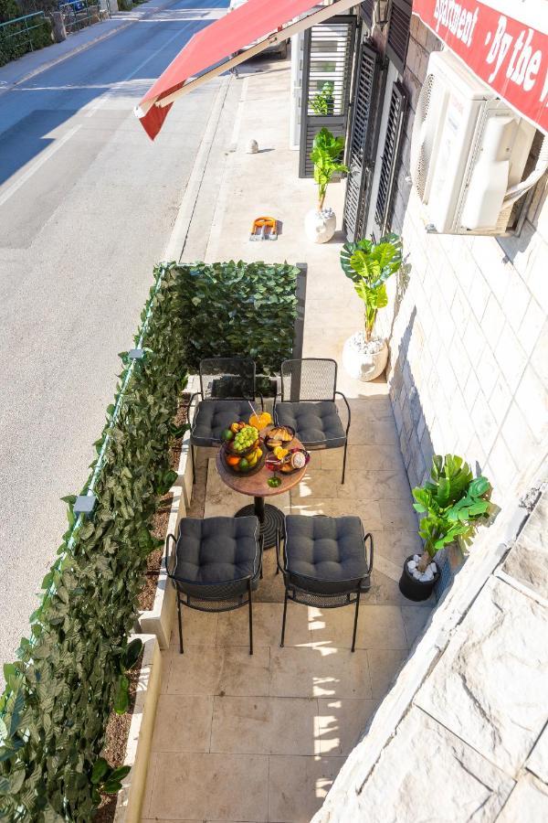 Apartment By The Way Hot Tub And Free Parking Dubrovnik Exteriör bild